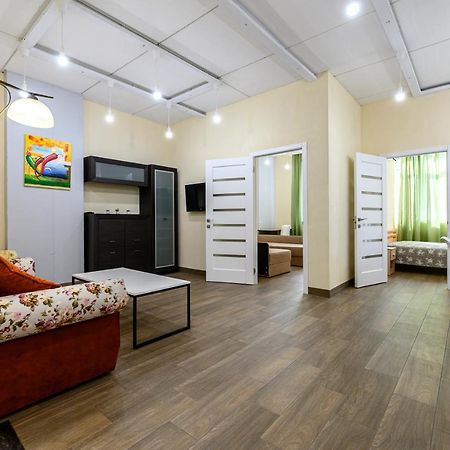 Appartement Gagarin Plaza 63 à Odessa Extérieur photo