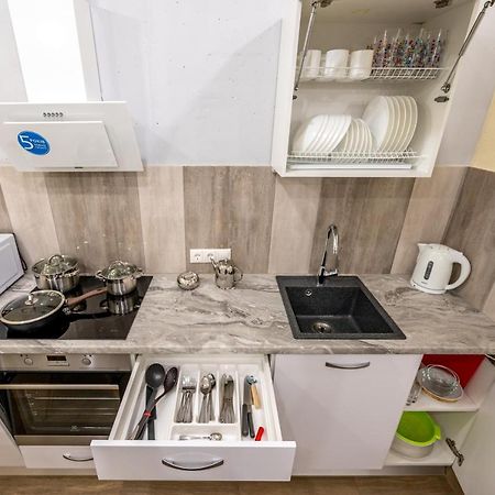 Appartement Gagarin Plaza 63 à Odessa Extérieur photo