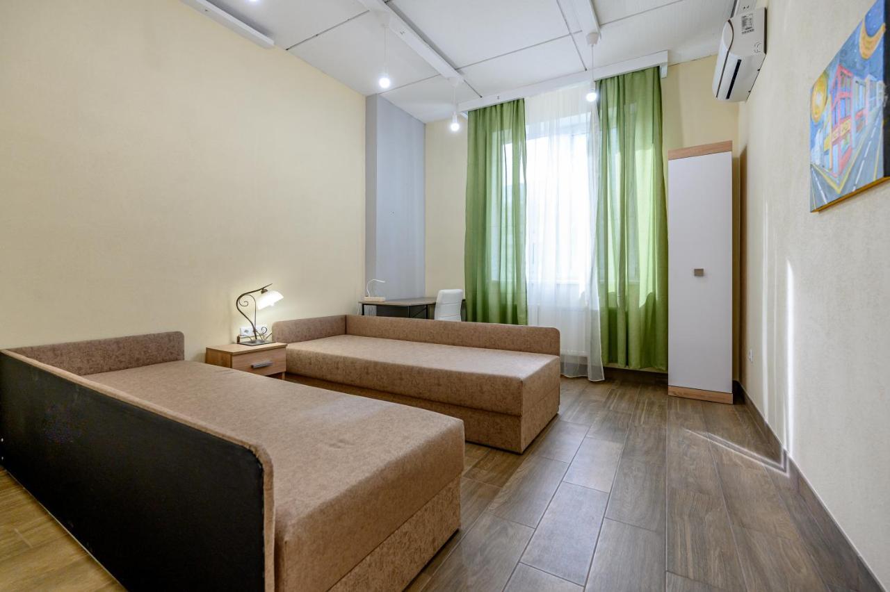 Appartement Gagarin Plaza 63 à Odessa Extérieur photo