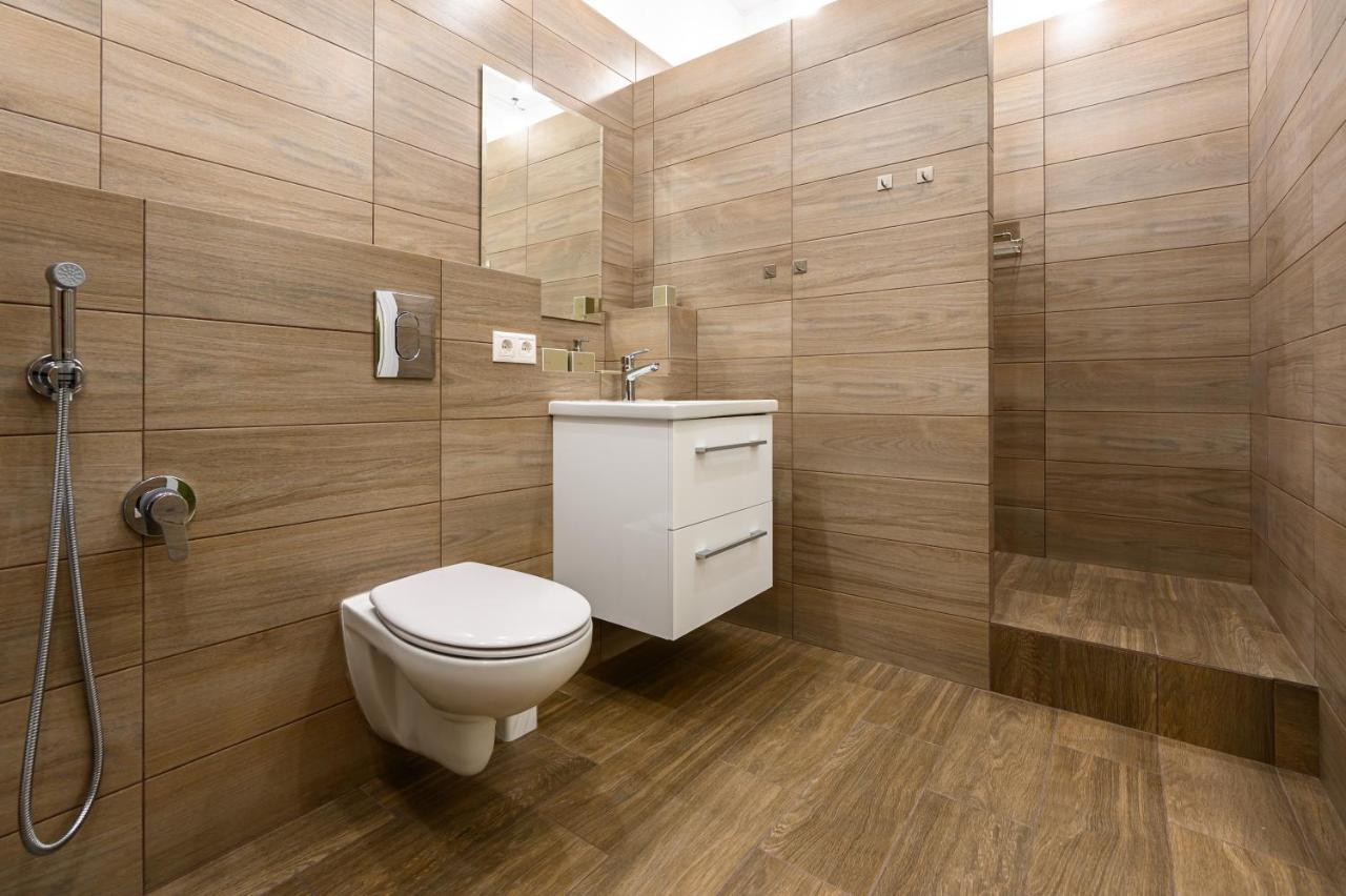 Appartement Gagarin Plaza 63 à Odessa Extérieur photo