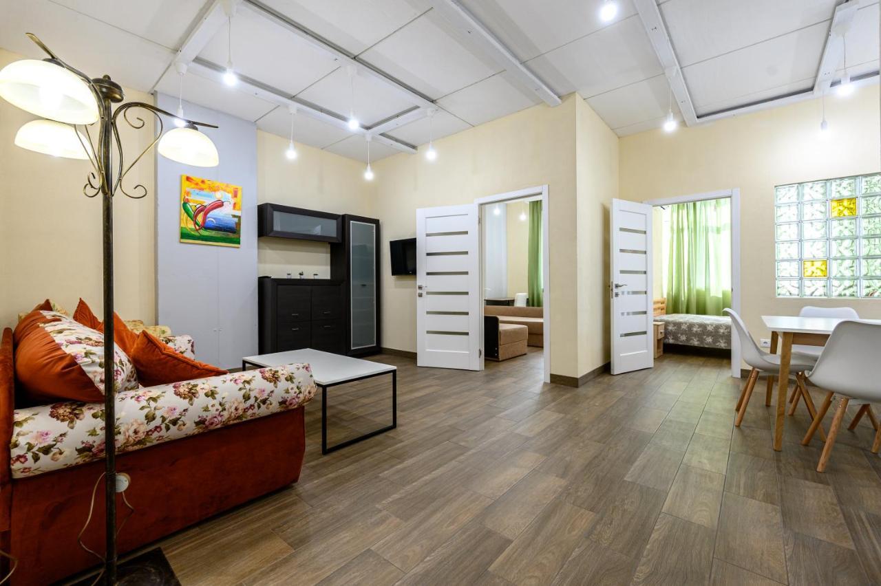 Appartement Gagarin Plaza 63 à Odessa Extérieur photo