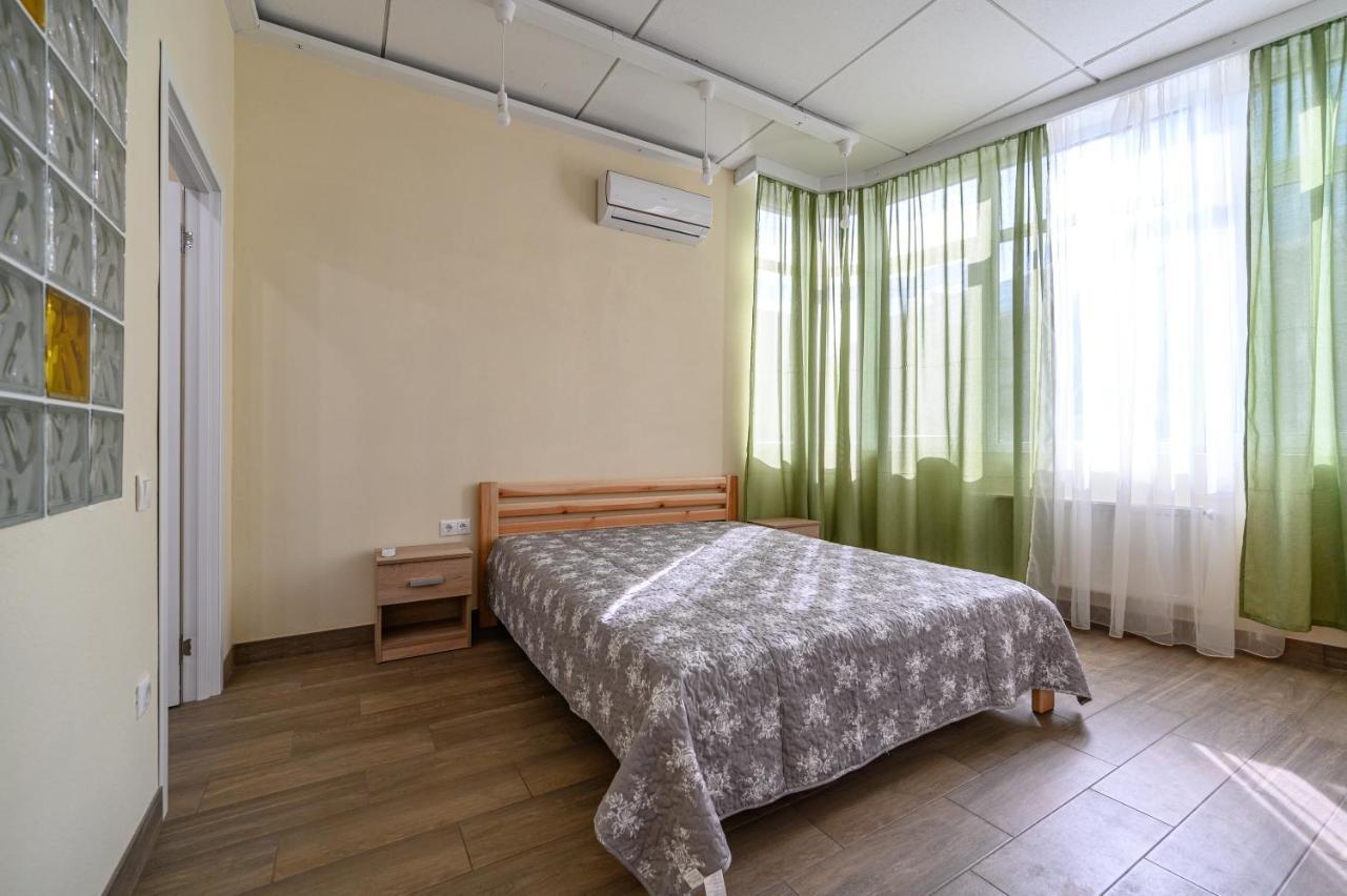 Appartement Gagarin Plaza 63 à Odessa Extérieur photo