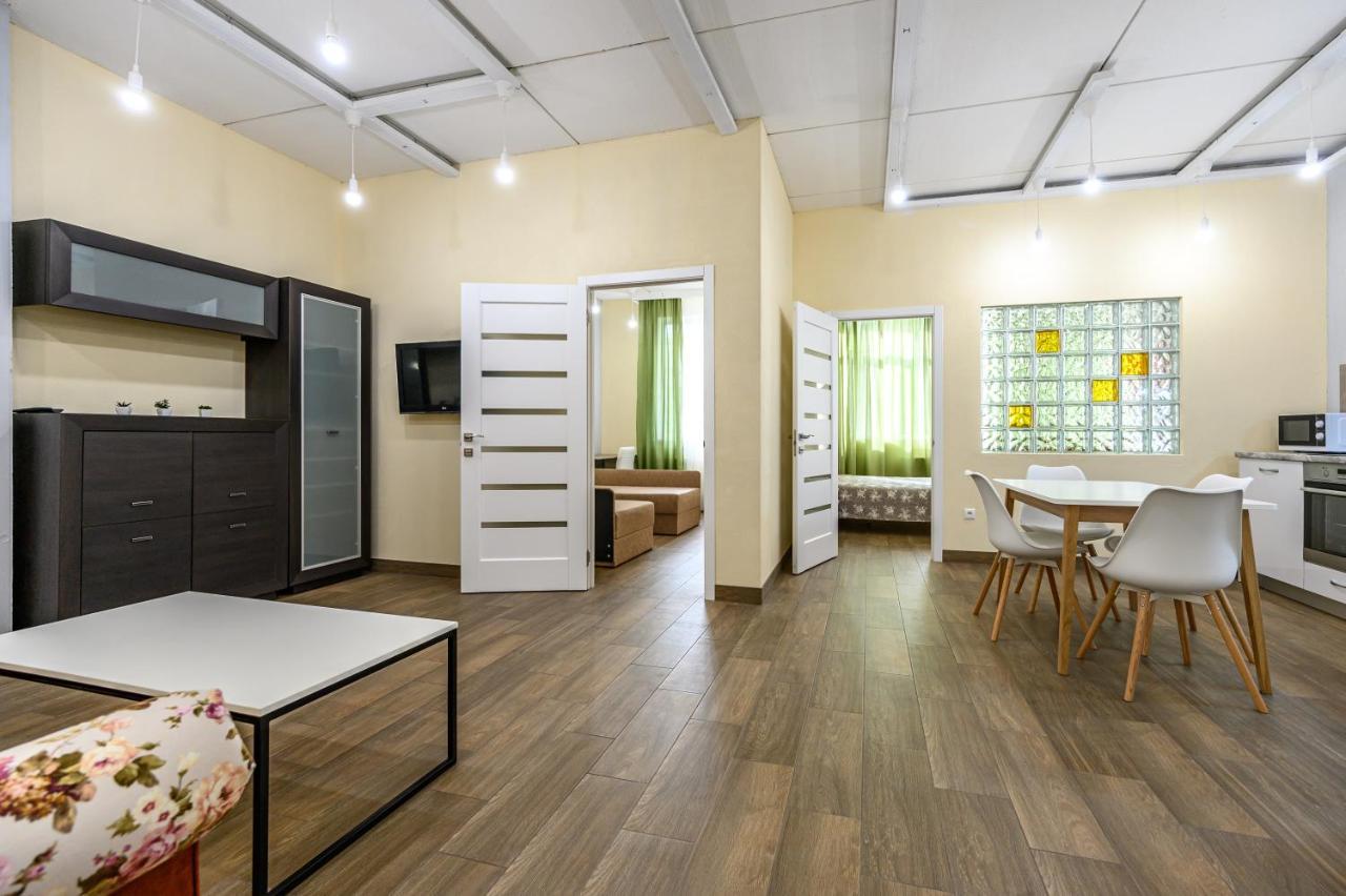 Appartement Gagarin Plaza 63 à Odessa Extérieur photo