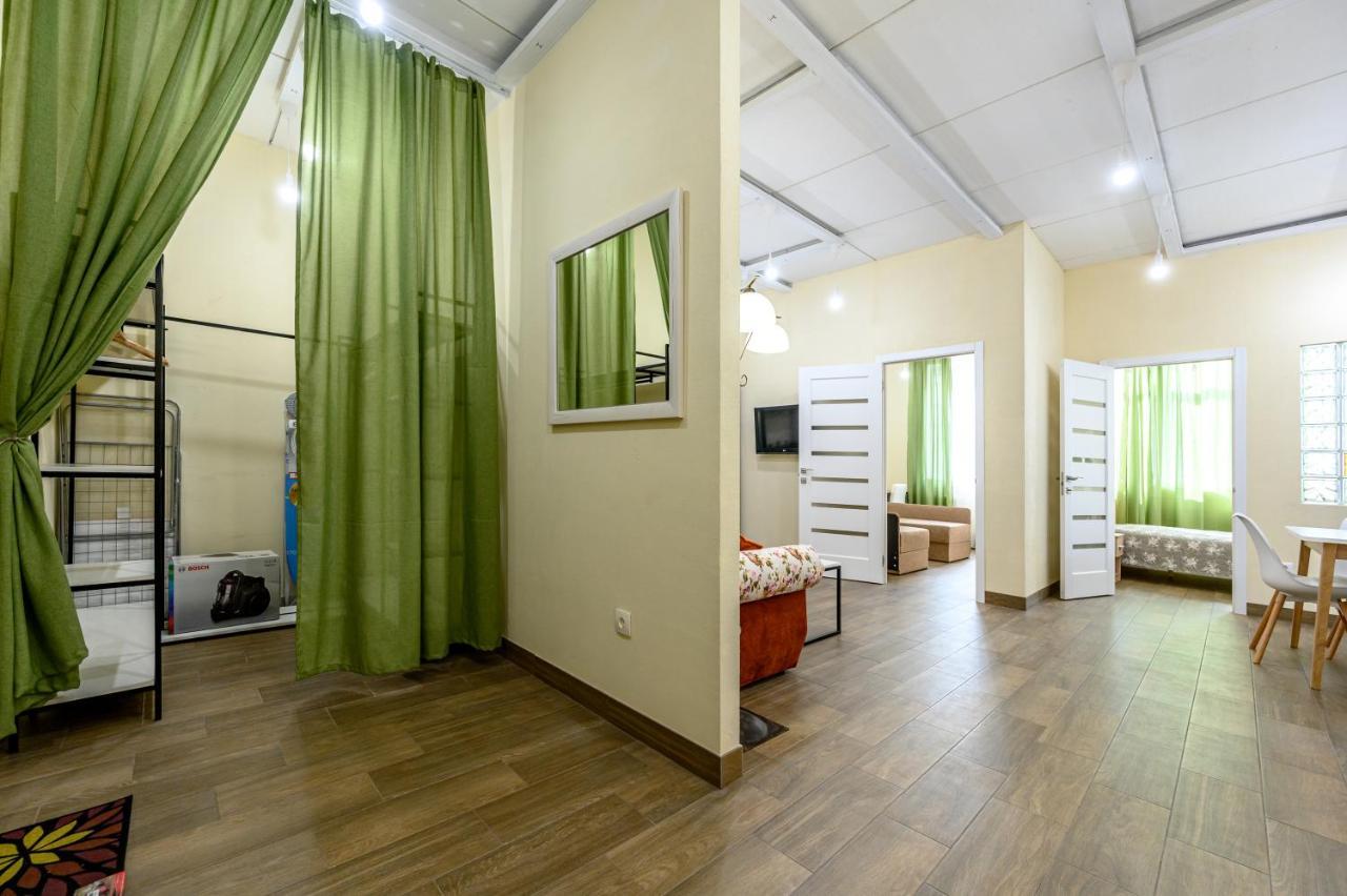 Appartement Gagarin Plaza 63 à Odessa Extérieur photo