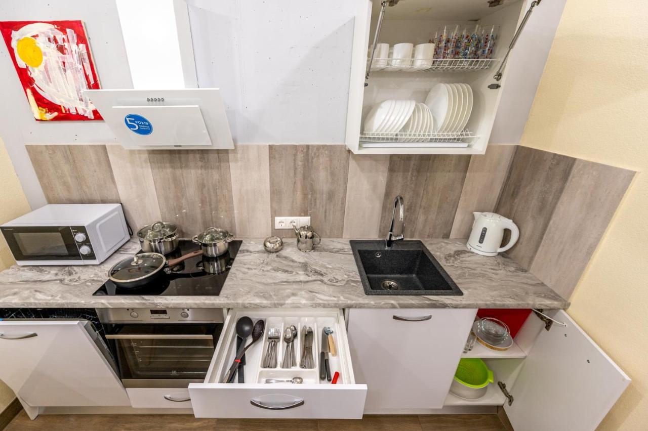 Appartement Gagarin Plaza 63 à Odessa Extérieur photo