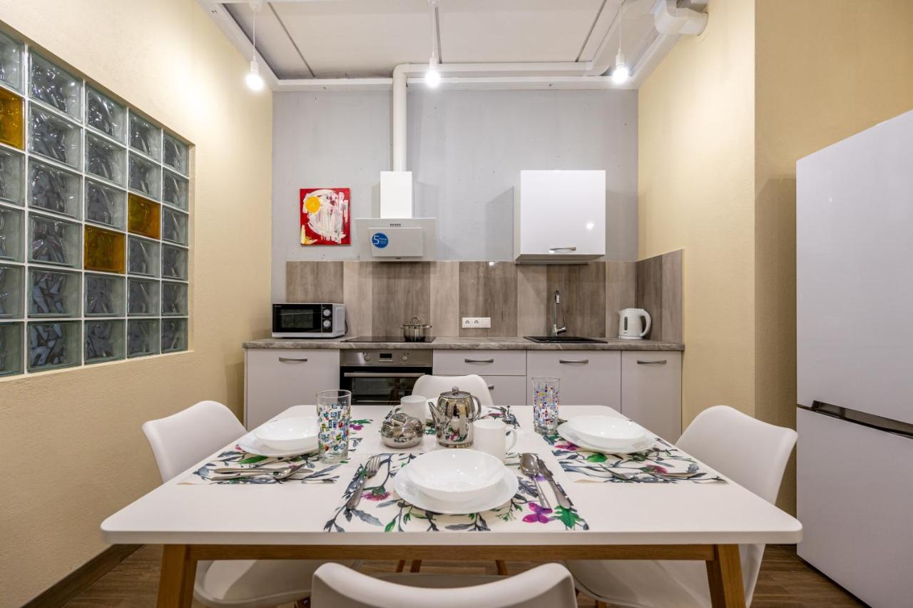 Appartement Gagarin Plaza 63 à Odessa Extérieur photo