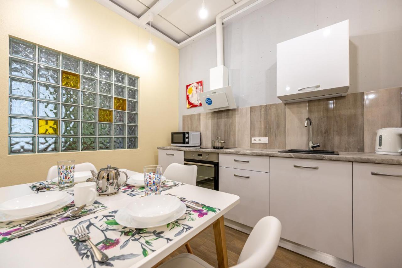 Appartement Gagarin Plaza 63 à Odessa Extérieur photo