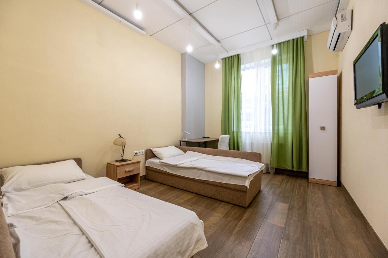 Appartement Gagarin Plaza 63 à Odessa Extérieur photo